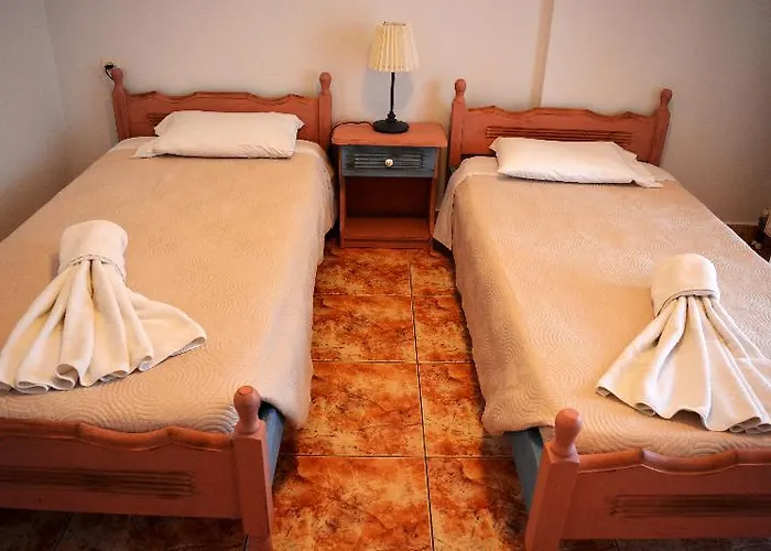 Despina * Sinarádes