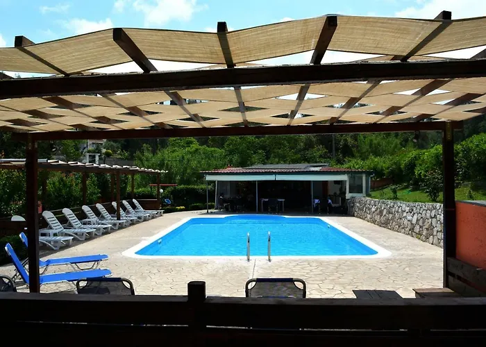 アパート Despina